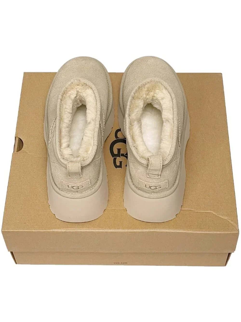UGG Classic Ultra Mini New Heights Platform Boots Cream Sz 9